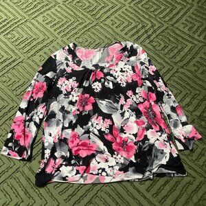 Woman’s Pink and Black Floral Top